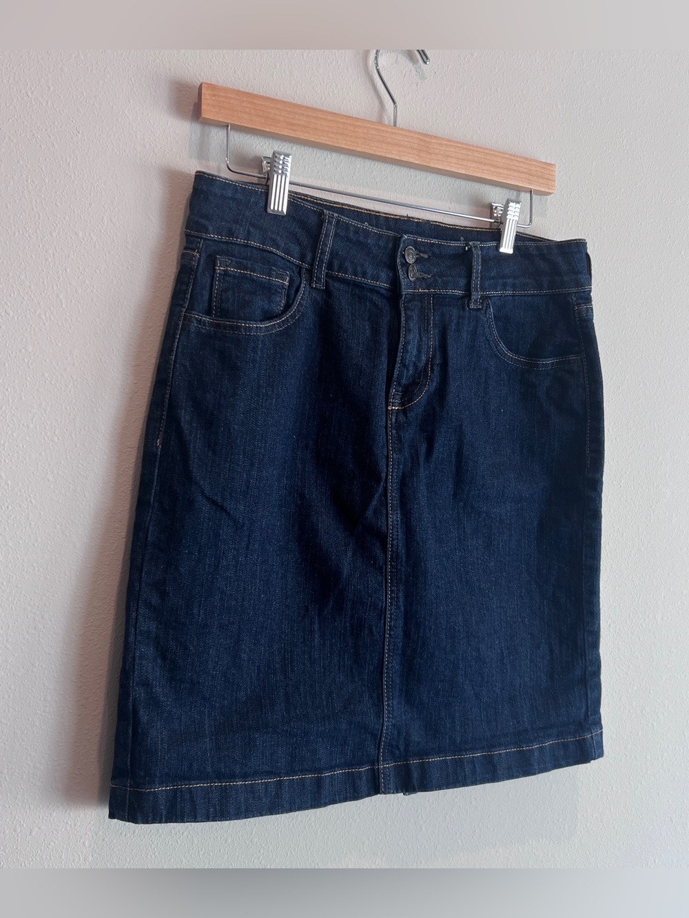 Old Navy Denim Skirt Womens Size 8 Dark Wash Blue Jean Pencil Straight Casual